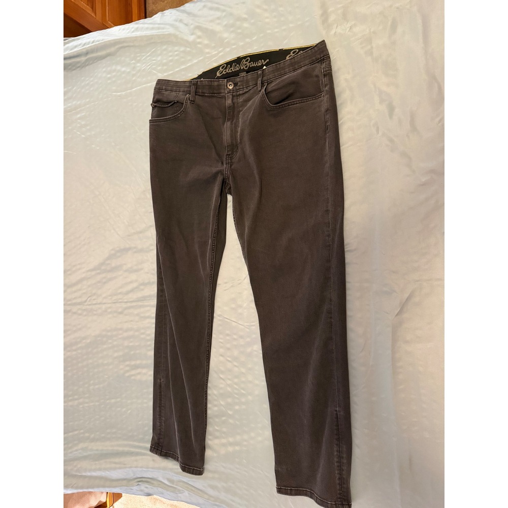 Eddie Bauer Mens 40x32 Straight Leg Pants Charcoal Gray Stretch Denim Jeans